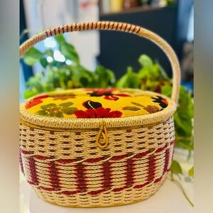 Vintage 1960s Singer Sewing Basket Floral Wicker Box – Impeccable Condition